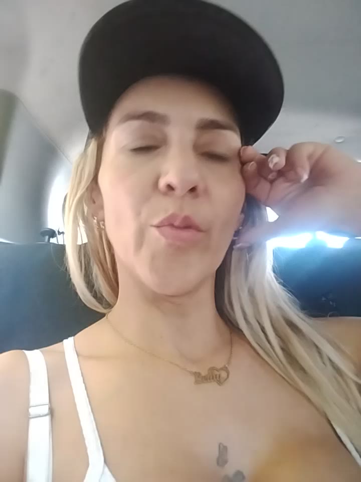 Monita_Med recorded show